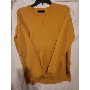 TAHARI YELLOW CASHMERE LONG SLEEVE SWEATER‎ SIZE S , slightly imperfect